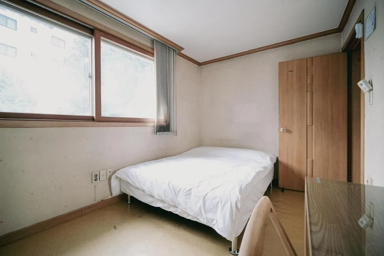 Yeonnam-Dong Edge House_Honeymoon Yeonnam Lejlighed Seoul Sydkorea